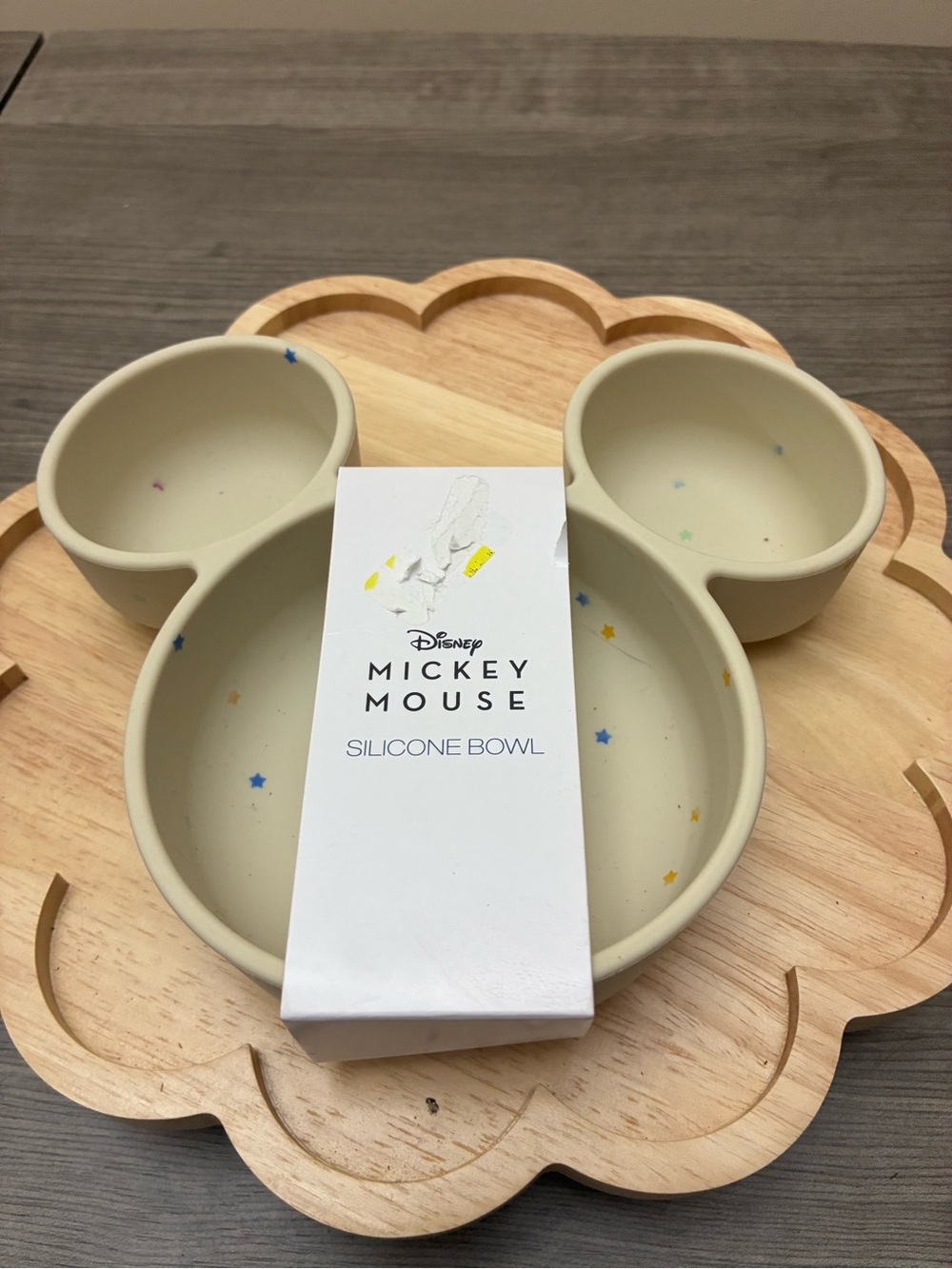 Disney Mickey Mouse Silicone Divided Bowl The Big One Kohl’s Ivory Stars NWT